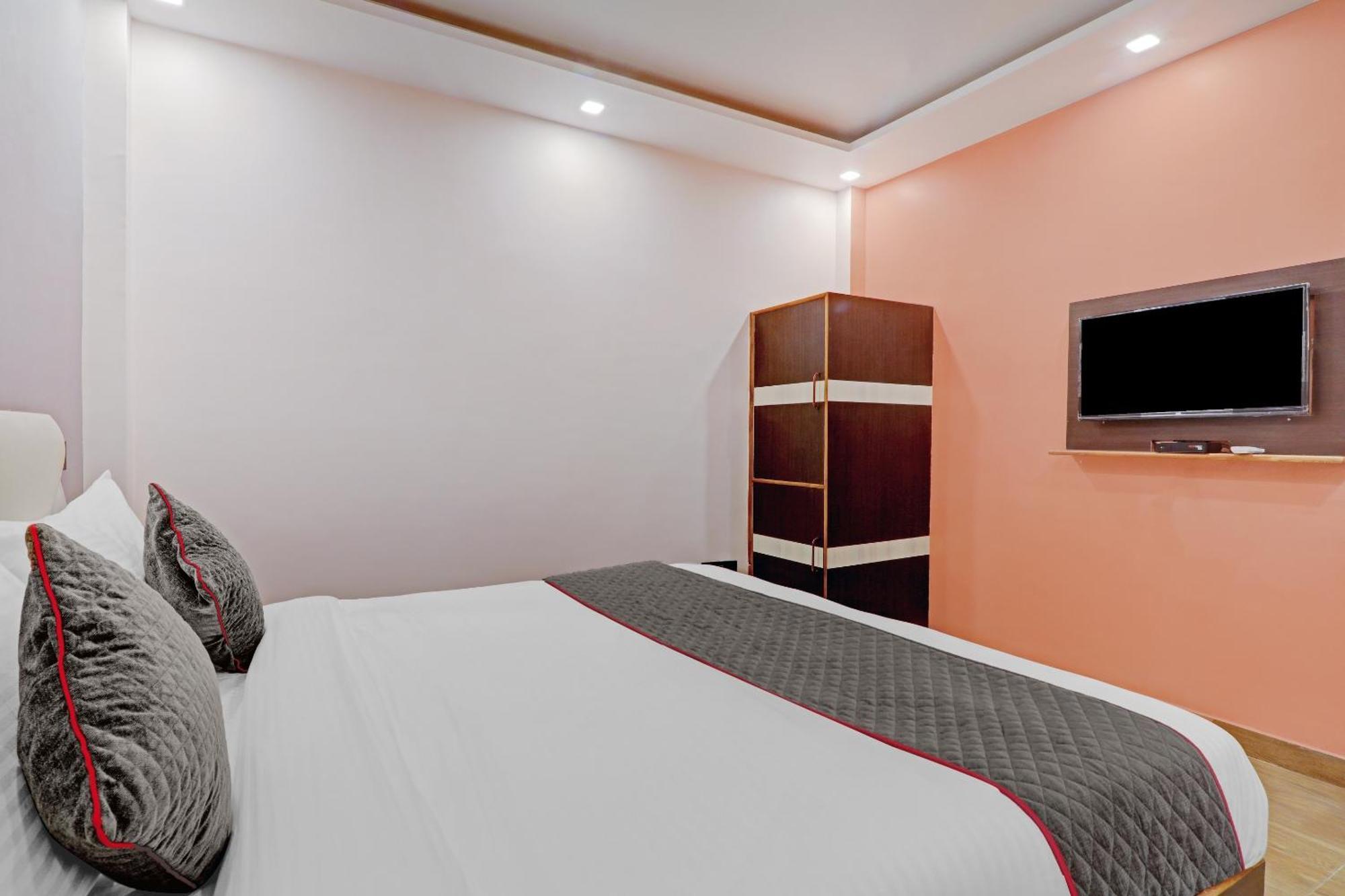 Super Townhouse Riddhi Residency Otel Lucknow Dış mekan fotoğraf
